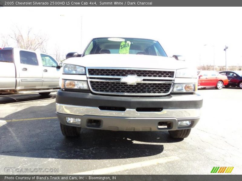 Summit White / Dark Charcoal 2005 Chevrolet Silverado 2500HD LS Crew Cab 4x4
