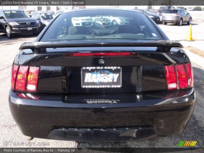 Black / Dark Charcoal 2003 Ford Mustang V6 Coupe