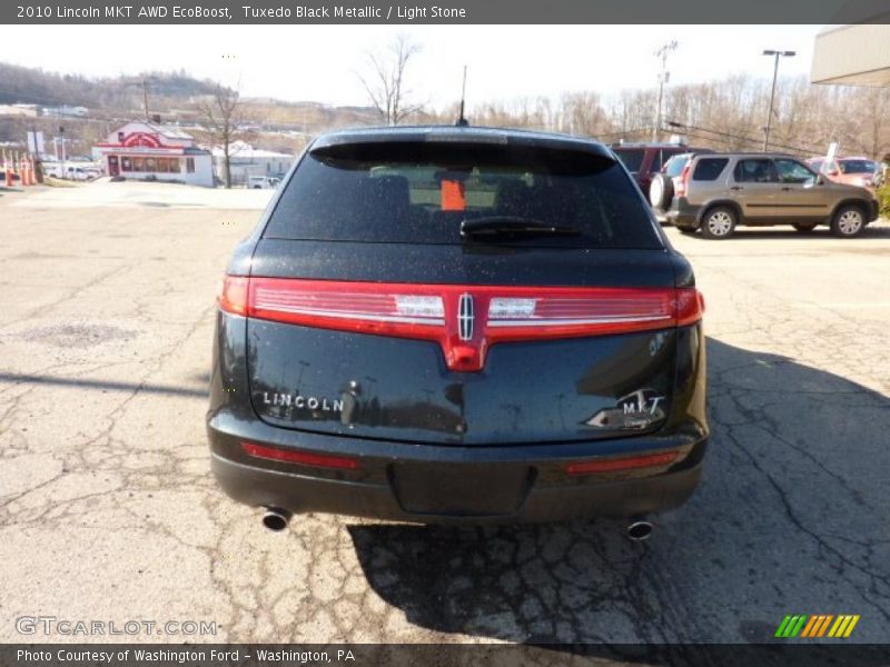 Tuxedo Black Metallic / Light Stone 2010 Lincoln MKT AWD EcoBoost