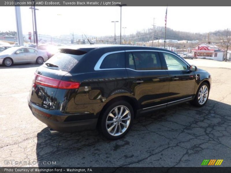 Tuxedo Black Metallic / Light Stone 2010 Lincoln MKT AWD EcoBoost