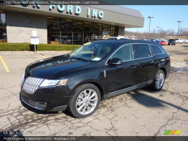 Tuxedo Black Metallic / Light Stone 2010 Lincoln MKT AWD EcoBoost