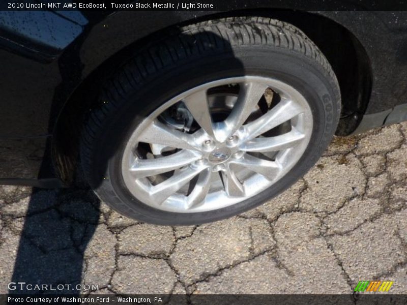 Tuxedo Black Metallic / Light Stone 2010 Lincoln MKT AWD EcoBoost