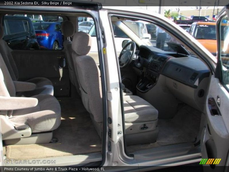 Silky Beige / Beige 2002 Kia Sedona EX