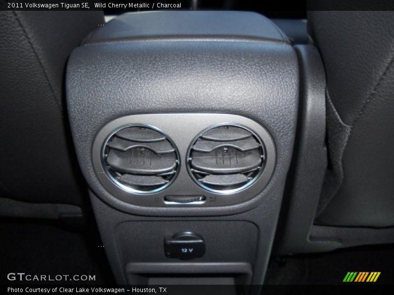 Wild Cherry Metallic / Charcoal 2011 Volkswagen Tiguan SE
