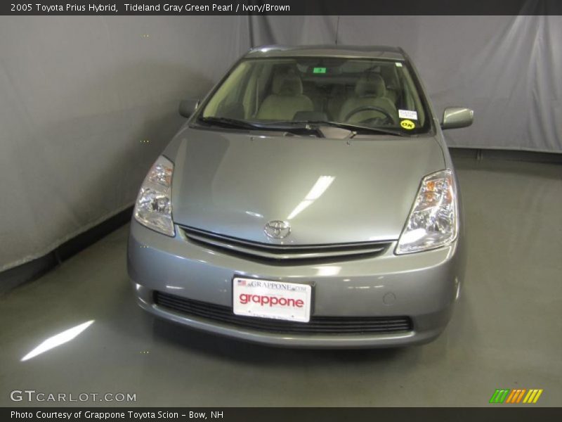 Tideland Gray Green Pearl / Ivory/Brown 2005 Toyota Prius Hybrid