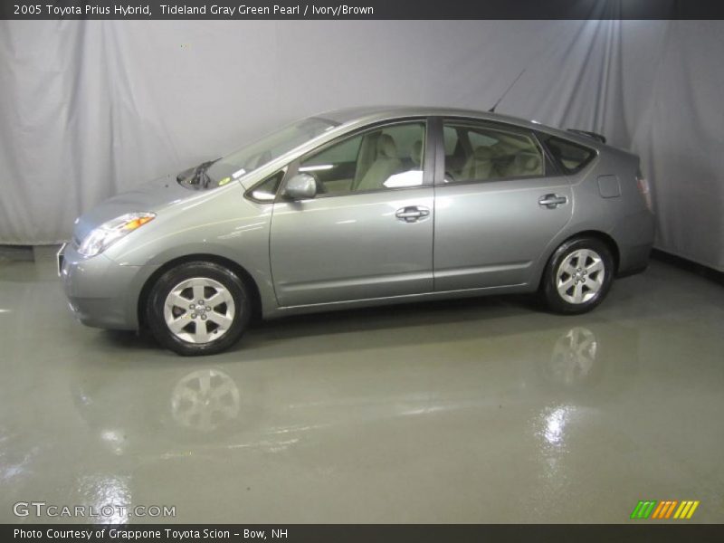 Tideland Gray Green Pearl / Ivory/Brown 2005 Toyota Prius Hybrid