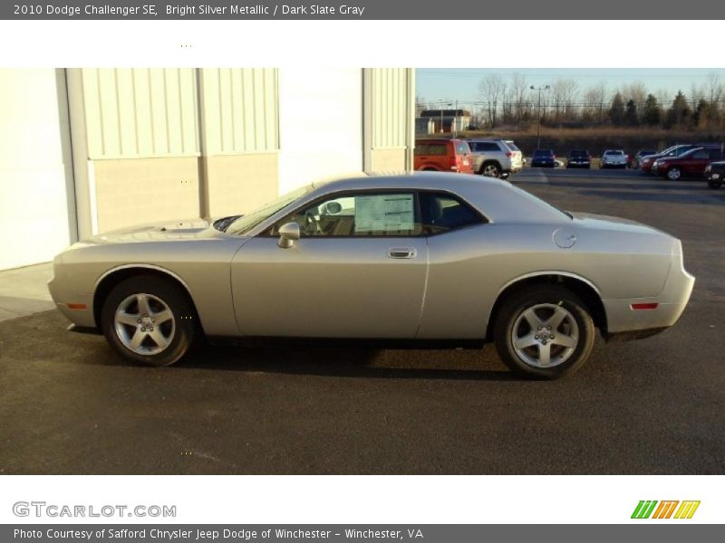 Bright Silver Metallic / Dark Slate Gray 2010 Dodge Challenger SE