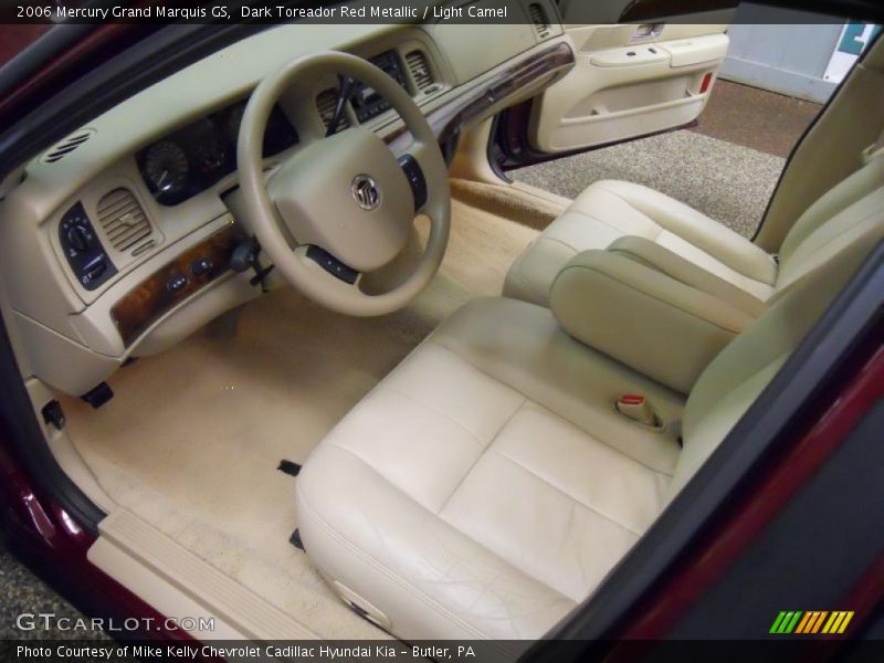 Light Camel Interior - 2006 Grand Marquis GS 