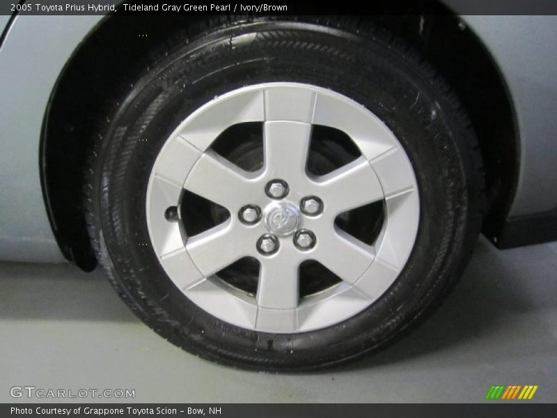  2005 Prius Hybrid Wheel