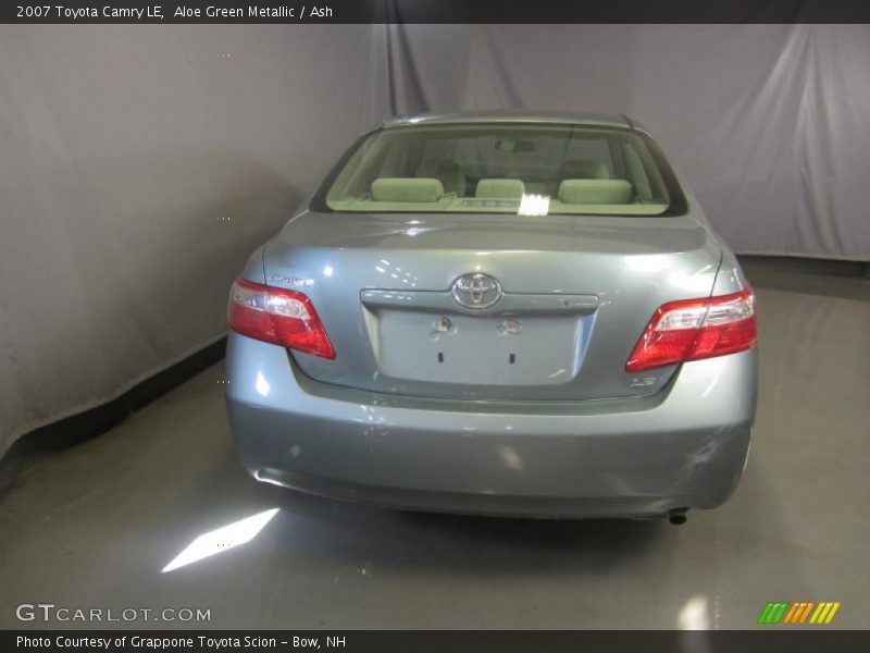Aloe Green Metallic / Ash 2007 Toyota Camry LE