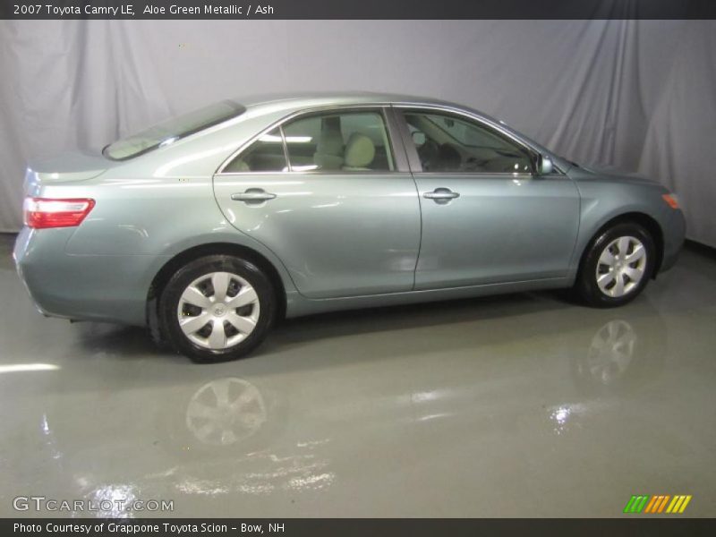 Aloe Green Metallic / Ash 2007 Toyota Camry LE