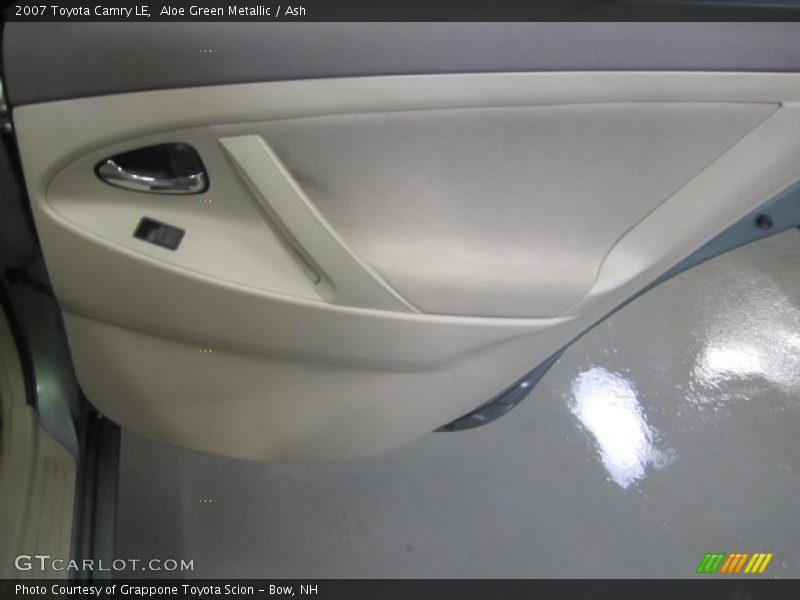 Aloe Green Metallic / Ash 2007 Toyota Camry LE