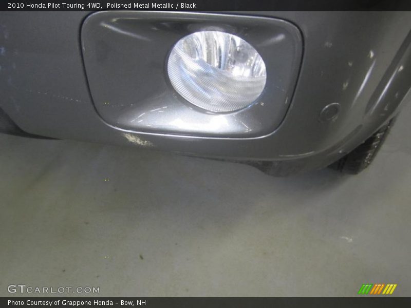Polished Metal Metallic / Black 2010 Honda Pilot Touring 4WD