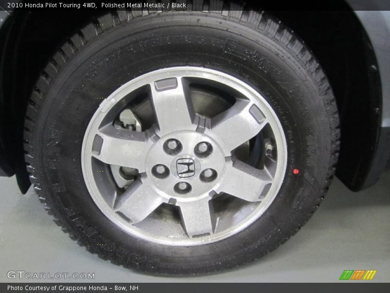 Polished Metal Metallic / Black 2010 Honda Pilot Touring 4WD