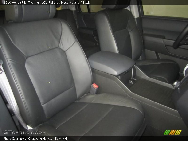  2010 Pilot Touring 4WD Black Interior