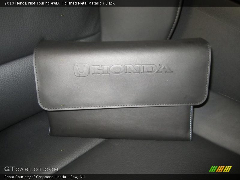 Polished Metal Metallic / Black 2010 Honda Pilot Touring 4WD