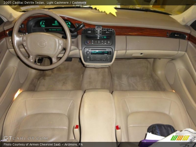 Light Cashmere / Cashmere 2005 Cadillac DeVille Sedan