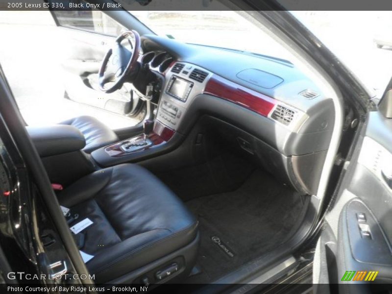 Black Onyx / Black 2005 Lexus ES 330