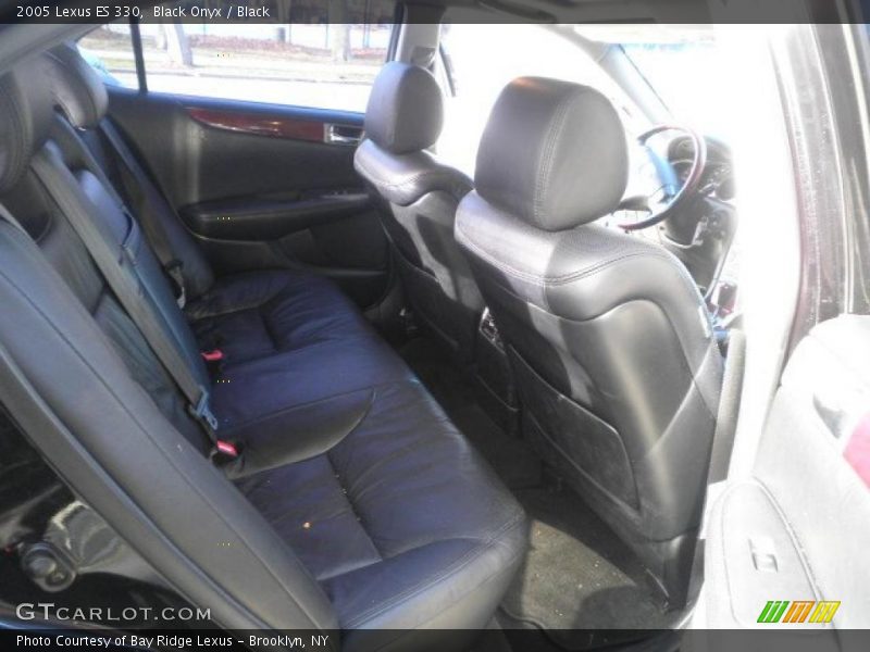 Black Onyx / Black 2005 Lexus ES 330