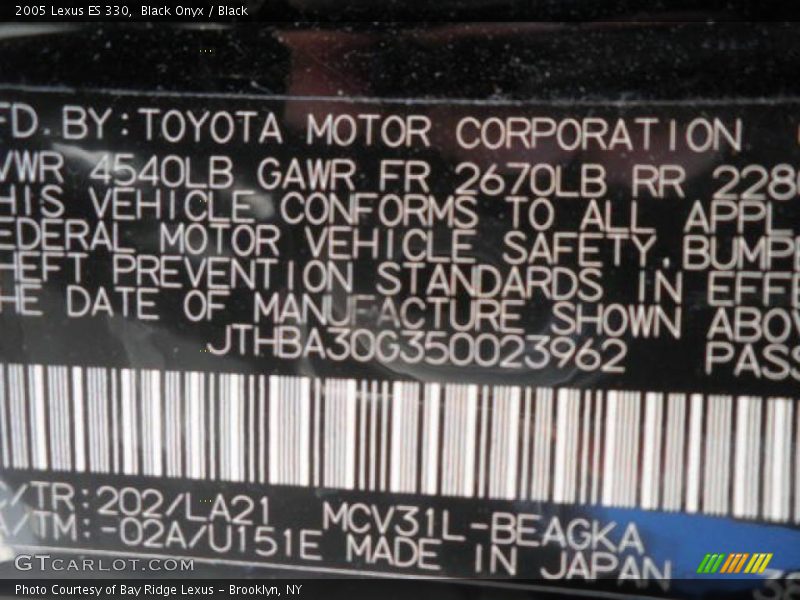 Black Onyx / Black 2005 Lexus ES 330