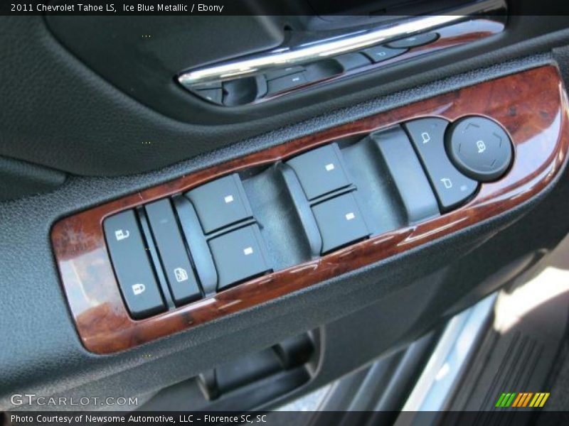 Controls of 2011 Tahoe LS