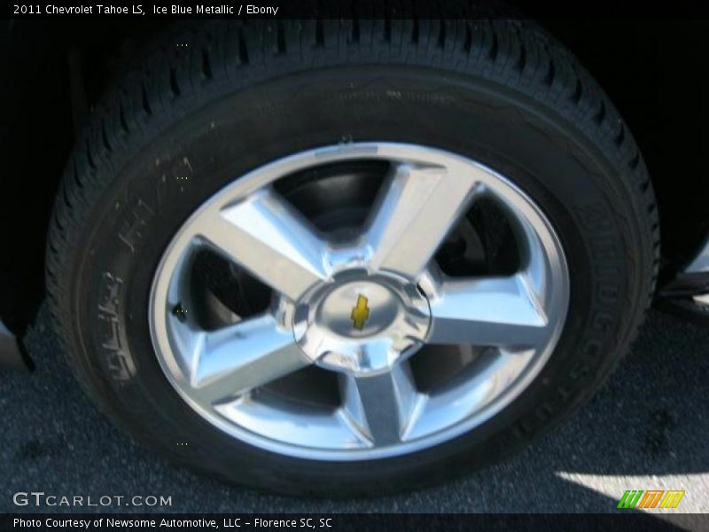  2011 Tahoe LS Wheel