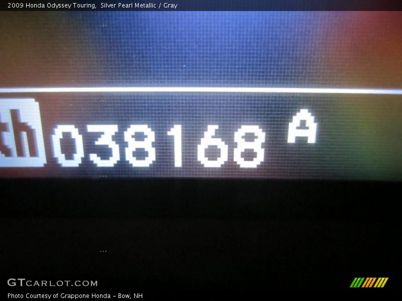 Silver Pearl Metallic / Gray 2009 Honda Odyssey Touring