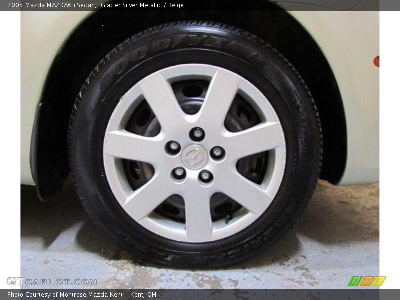 Glacier Silver Metallic / Beige 2005 Mazda MAZDA6 i Sedan
