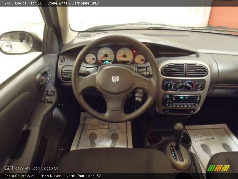 Stone White / Dark Slate Gray 2005 Dodge Neon SXT