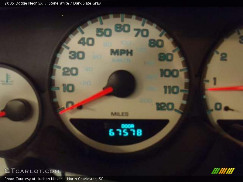 Stone White / Dark Slate Gray 2005 Dodge Neon SXT