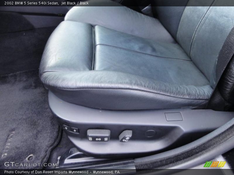Jet Black / Black 2002 BMW 5 Series 540i Sedan
