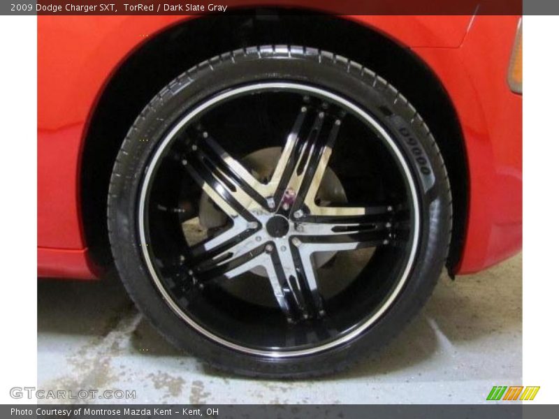 Custom Wheels of 2009 Charger SXT