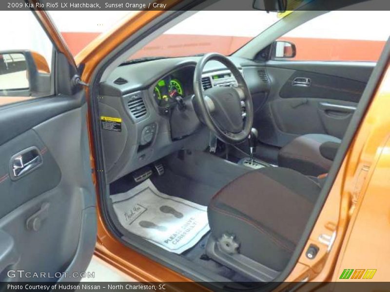  2009 Rio Rio5 LX Hatchback Gray Interior