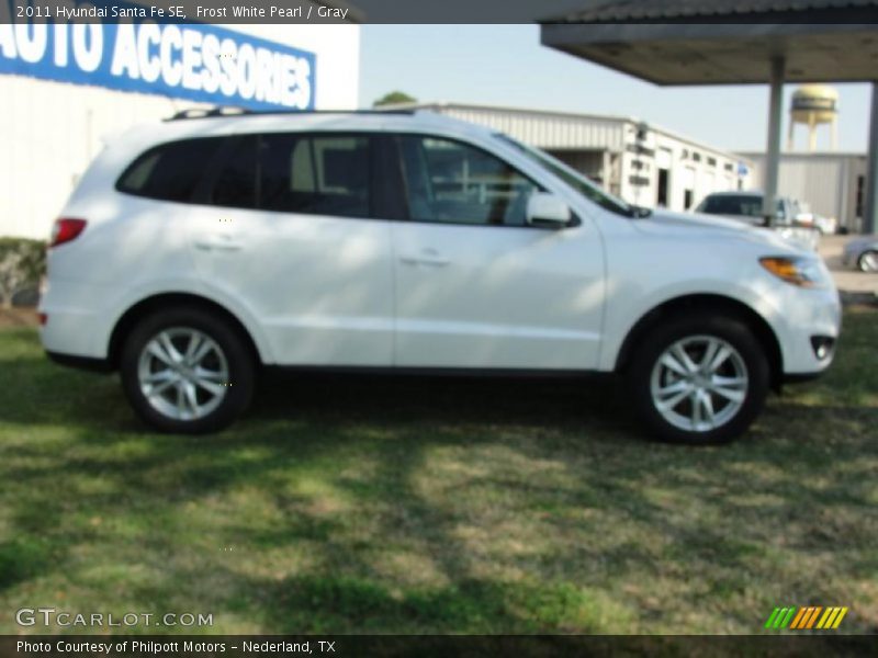 Frost White Pearl / Gray 2011 Hyundai Santa Fe SE
