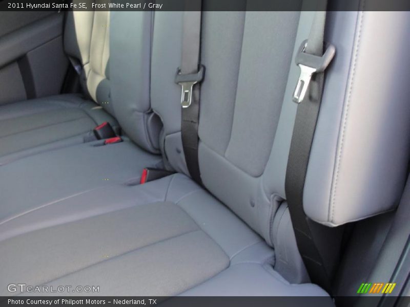 Frost White Pearl / Gray 2011 Hyundai Santa Fe SE