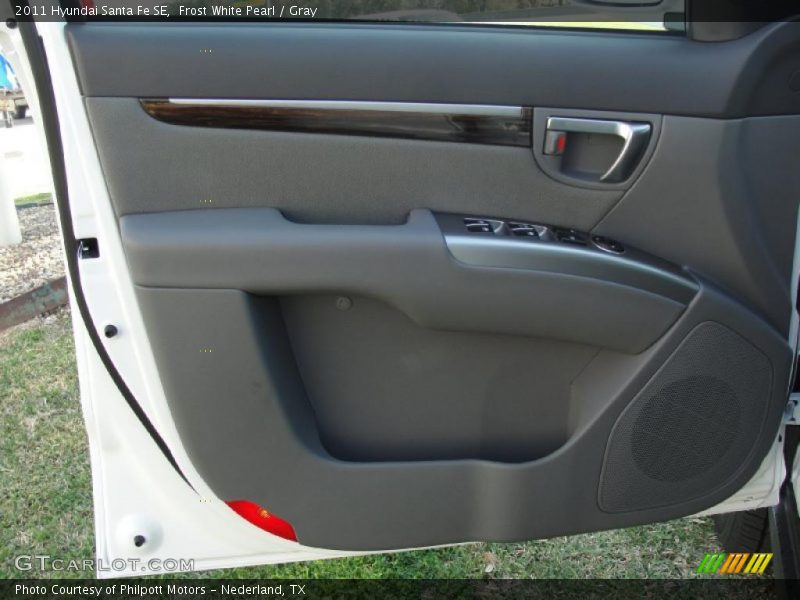 Frost White Pearl / Gray 2011 Hyundai Santa Fe SE