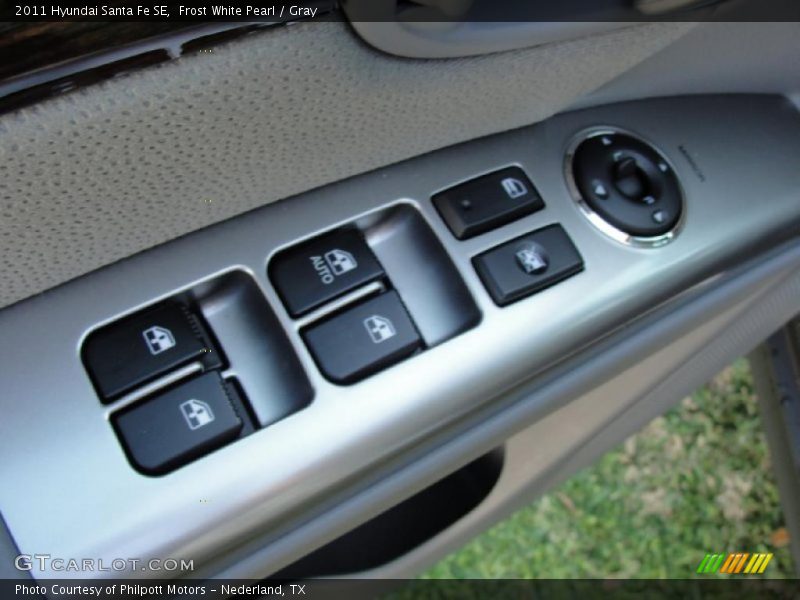Frost White Pearl / Gray 2011 Hyundai Santa Fe SE