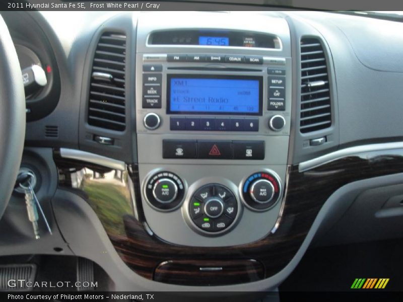 Controls of 2011 Santa Fe SE