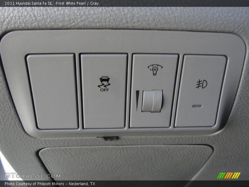 Controls of 2011 Santa Fe SE