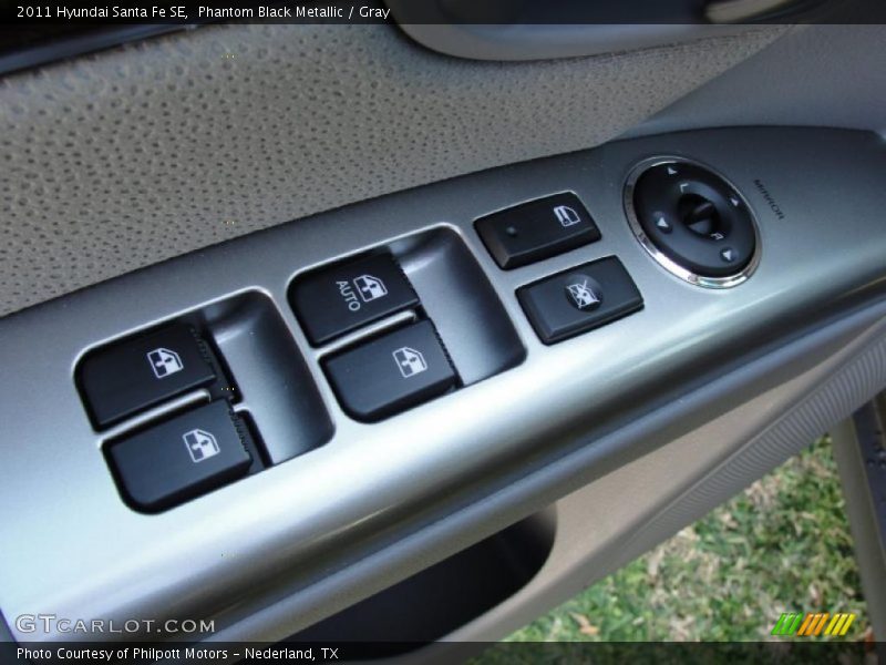 Phantom Black Metallic / Gray 2011 Hyundai Santa Fe SE