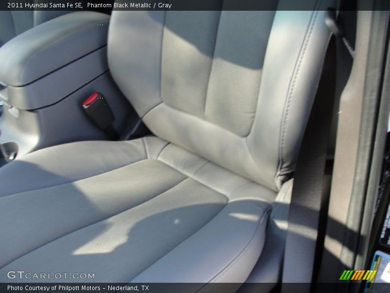 Phantom Black Metallic / Gray 2011 Hyundai Santa Fe SE