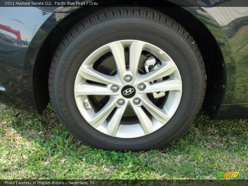Pacific Blue Pearl / Gray 2011 Hyundai Sonata GLS