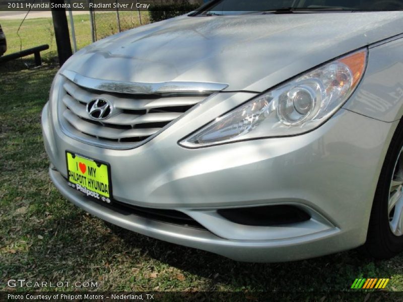 Radiant Silver / Gray 2011 Hyundai Sonata GLS