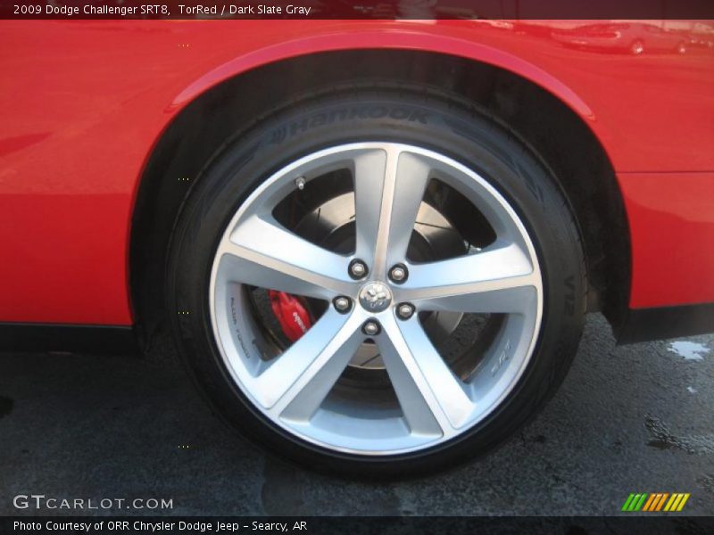 TorRed / Dark Slate Gray 2009 Dodge Challenger SRT8