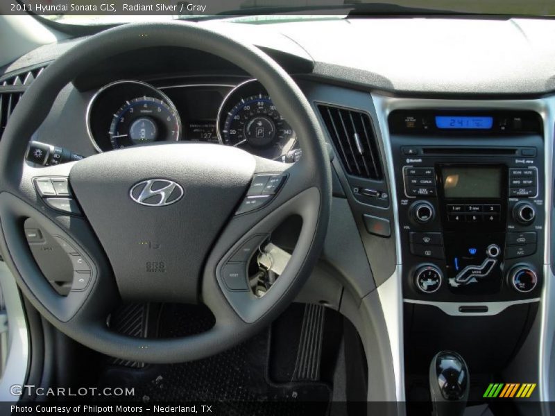 Radiant Silver / Gray 2011 Hyundai Sonata GLS