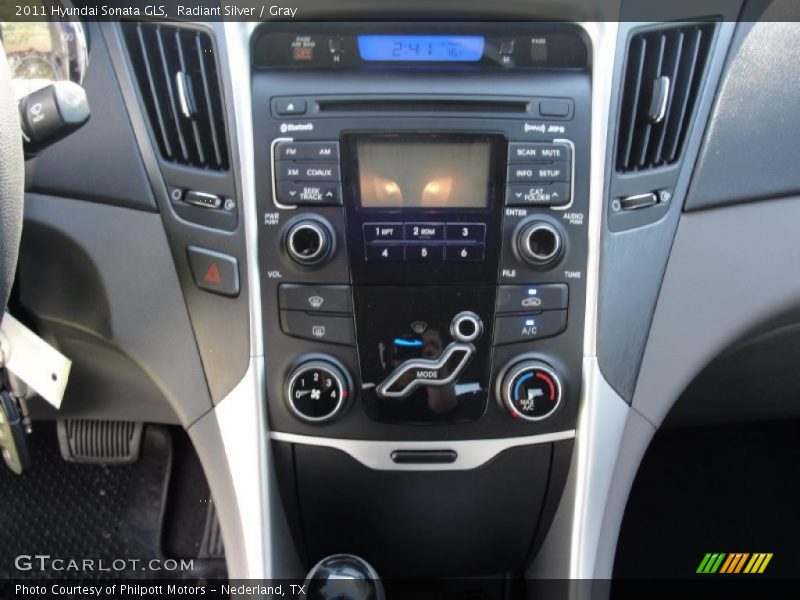 Radiant Silver / Gray 2011 Hyundai Sonata GLS