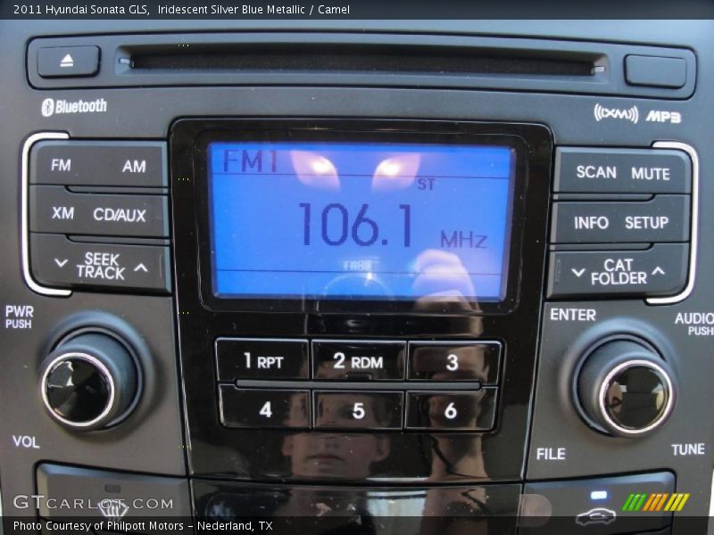 Iridescent Silver Blue Metallic / Camel 2011 Hyundai Sonata GLS