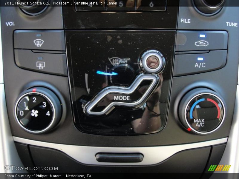Iridescent Silver Blue Metallic / Camel 2011 Hyundai Sonata GLS