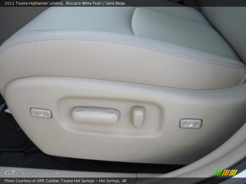 Blizzard White Pearl / Sand Beige 2011 Toyota Highlander Limited