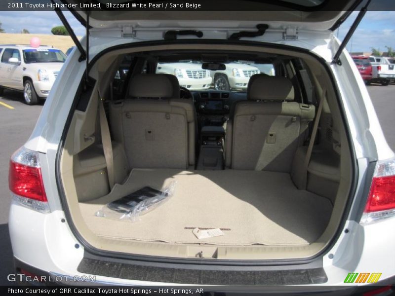 Blizzard White Pearl / Sand Beige 2011 Toyota Highlander Limited